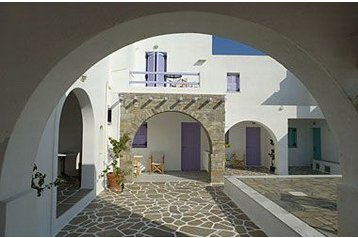 Greece Privát Naoussa, Exterior